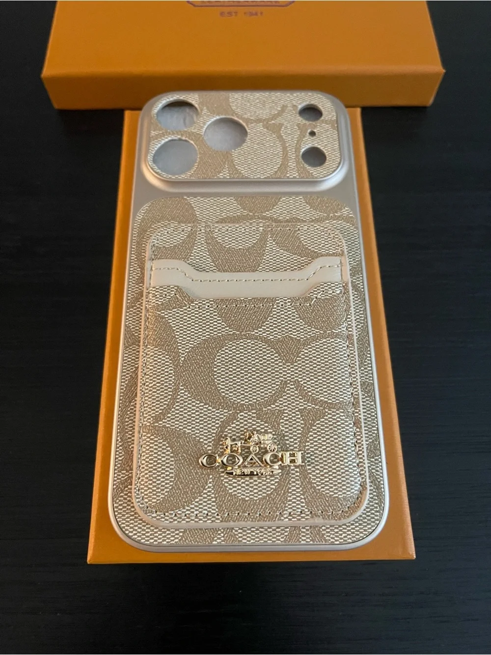 Coach Gold Signature Card Slot Phone Case fit’s iPhone 17 pro max
